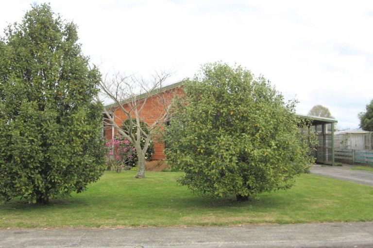 Photo of property in 15 Impala Place, Whitianga, 3510