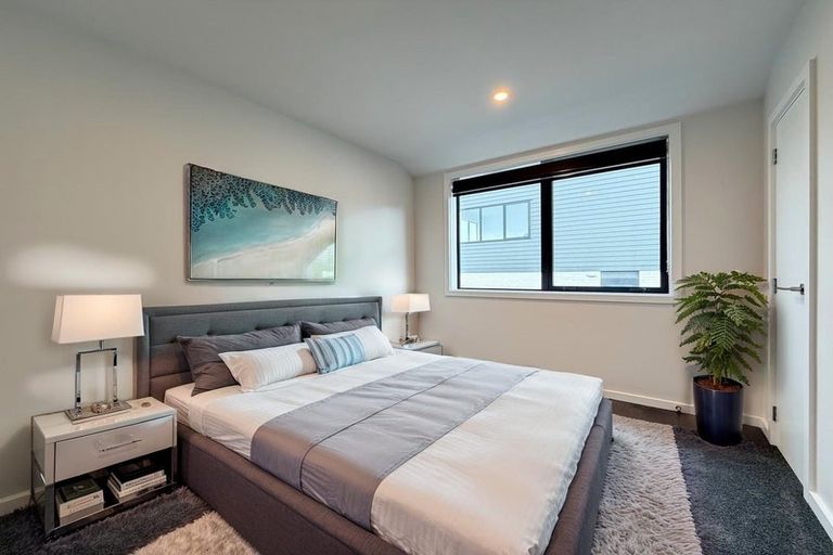 Photo of property in 30 Oakum Road, Whitby, Porirua, 5024
