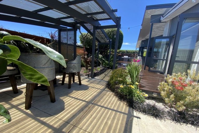 Photo of property in 6a Kauri Street, Taradale, Napier, 4112