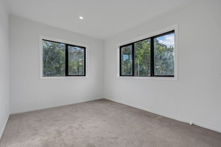 Photo of property in 2/26 Gray Avenue, Mangere East, Auckland, 2024