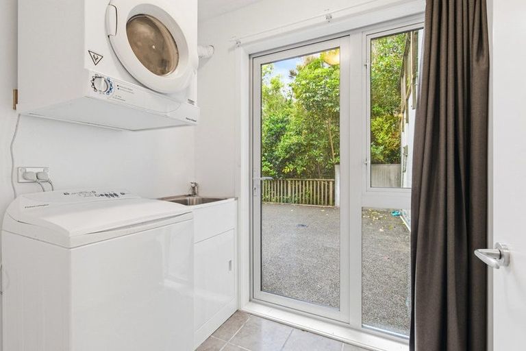 Photo of property in 2/114 Mitchell Street, Brooklyn, Wellington, 6021