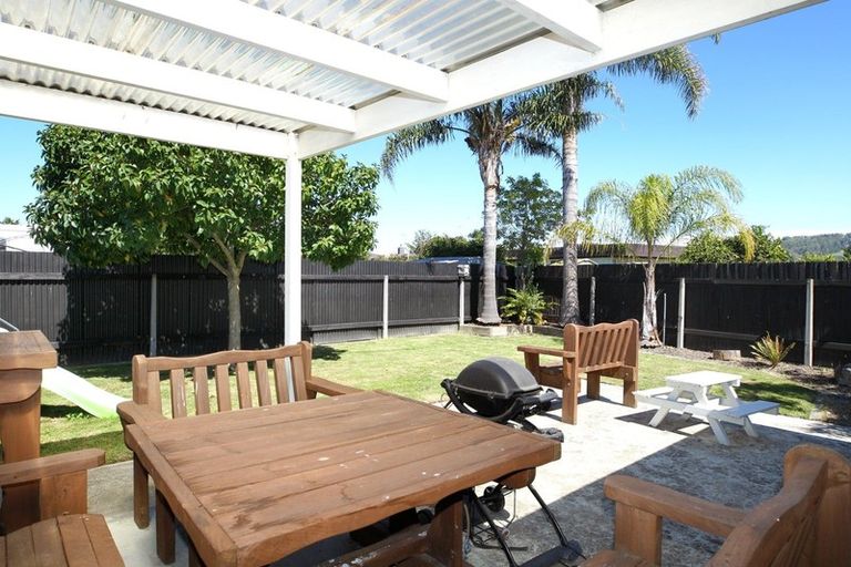 Photo of property in 39 Glamorgan Avenue, Tamatea, Napier, 4112