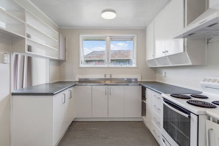 Photo of property in 10 Bland Place, Otara, Auckland, 2023