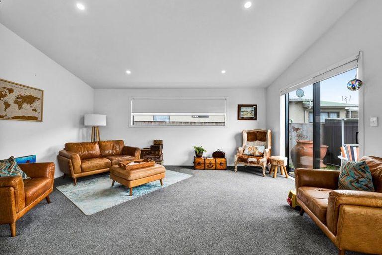 Photo of property in 74a Pembroke Road, Stratford, 4332