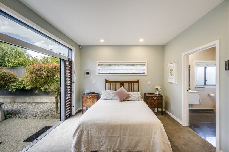 Photo of property in 7 Raven Grove, Havelock North, 4130