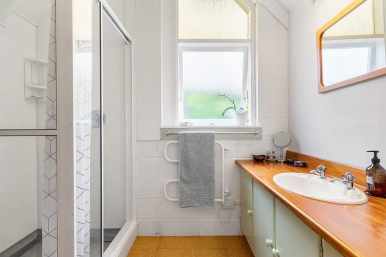 Photo of property in 46 Albert Road, Devonport, Auckland, 0624