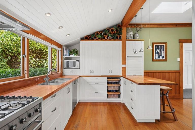 Photo of property in 9 Fergusson Street, Stoke, Nelson, 7011