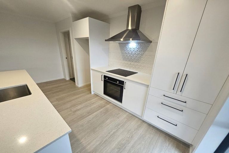 Photo of property in 12 Massee Way, Te Puke, 3119