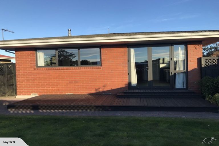 Photo of property in 5 Rhyl Place, Bryndwr, Christchurch, 8053