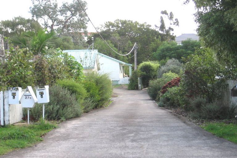 Photo of property in 29 Chilcott Road, Henderson, Auckland, 0612