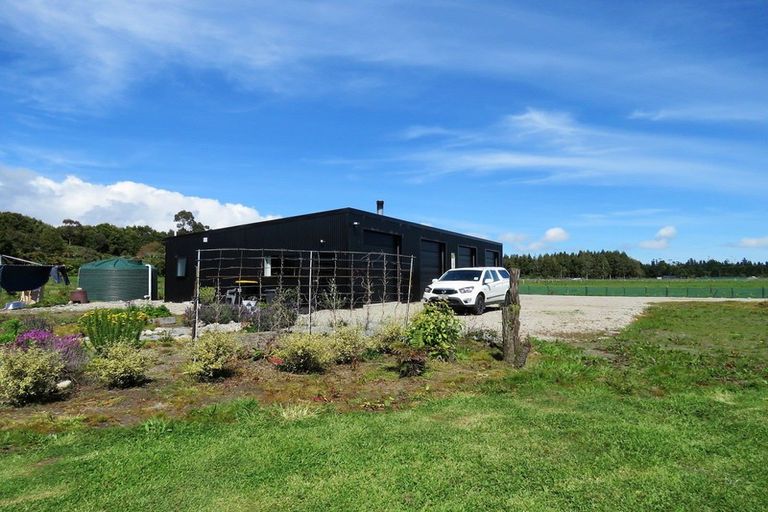 Photo of property in 262a Utopia Road, Westport, 7892