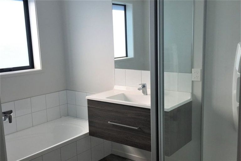 Photo of property in 193 Te Okuroa Drive, Papamoa, 3118