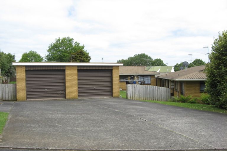 Photo of property in 3a Tom Keven Way, Pukekohe, 2120