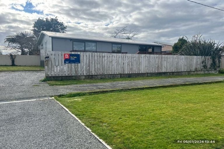 Photo of property in 19b Lyndhurst Street, Westport, 7825