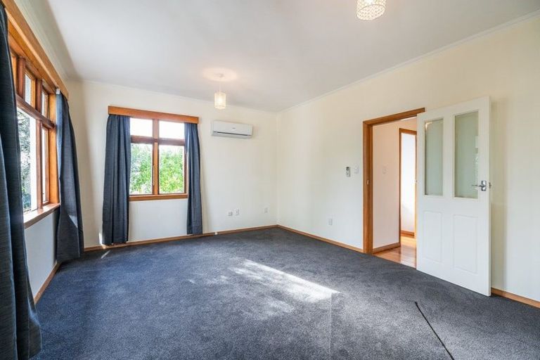 Photo of property in 48 Ocean Road, Paraparaumu Beach, Paraparaumu, 5032