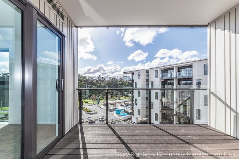 Photo of property in 318/3 Kaipiho Lane, Albany, Auckland, 0632