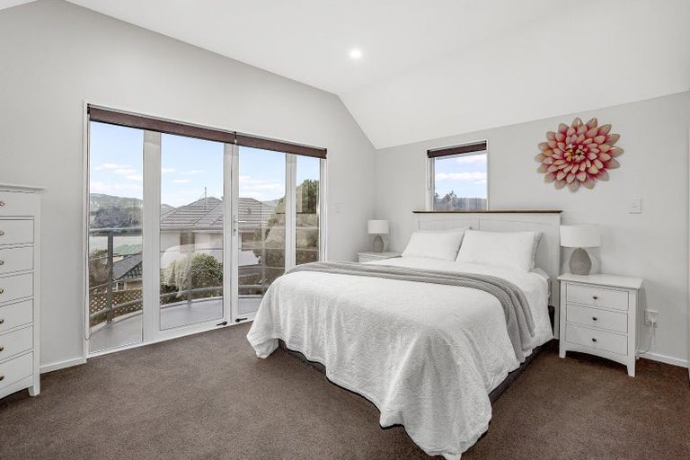 Photo of property in 41 Joseph Banks Drive, Whitby, Porirua, 5024