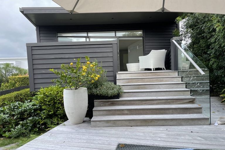 Photo of property in 4c Beach Road, Castor Bay, Auckland, 0620