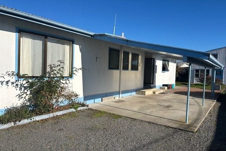 Photo of property in 23 Bennett Street, Waipawa, 4210
