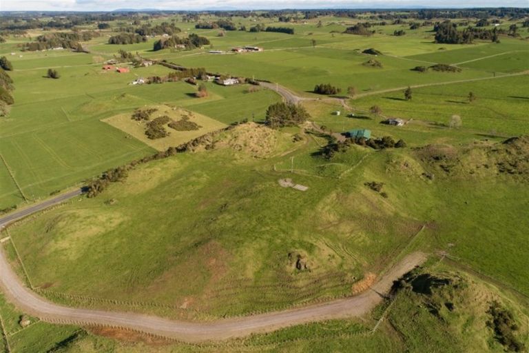 Photo of property in 1168a Oturoa Road, Hamurana, Rotorua, 3072