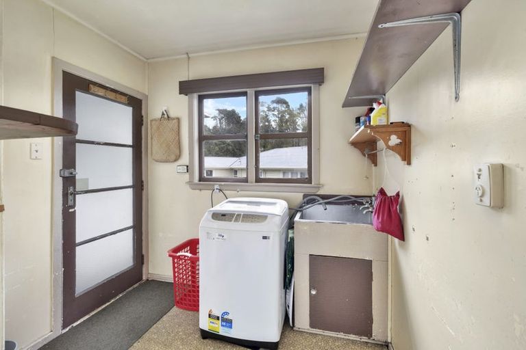 Photo of property in 75 Hampshire Street, Cannons Creek, Porirua, 5024