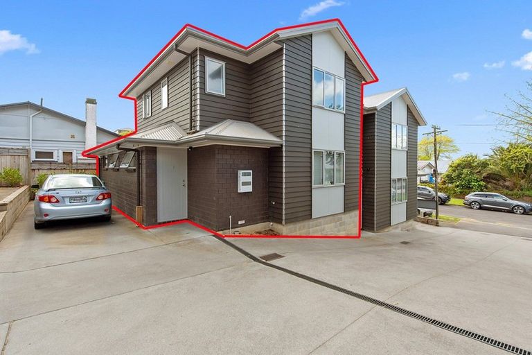 Photo of property in 28u2 Hunter Street, Hamilton Lake, Hamilton, 3204