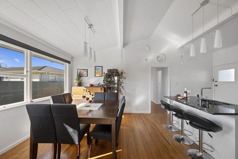 Photo of property in 10 Woodhouse Place, Pirimai, Napier, 4112