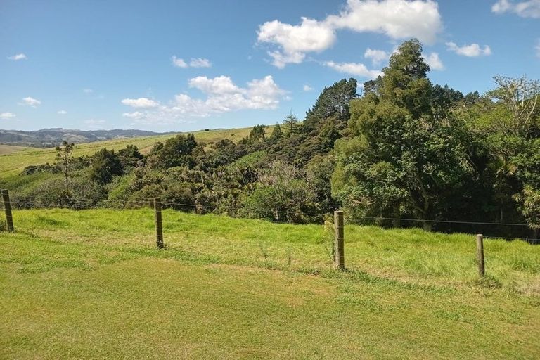 Photo of property in 245 Anderson Road, Helensville, 0875