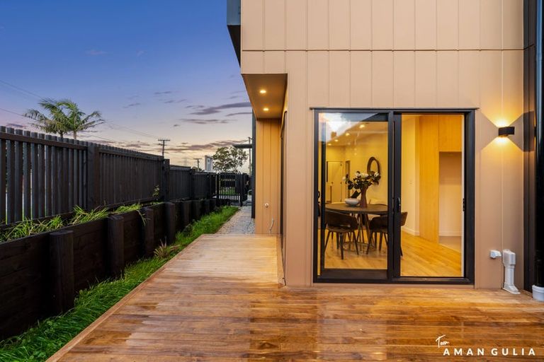 Photo of property in 7e Poto Street, Te Atatu South, Auckland, 0610