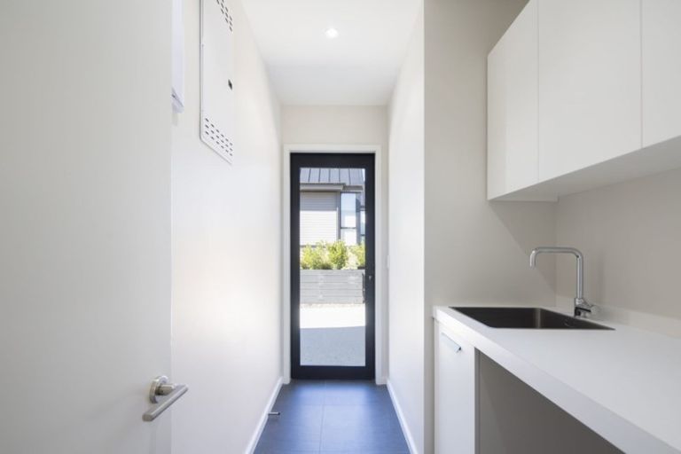 Photo of property in 8 Parera Lane, Jacks Point, Queenstown, 9371