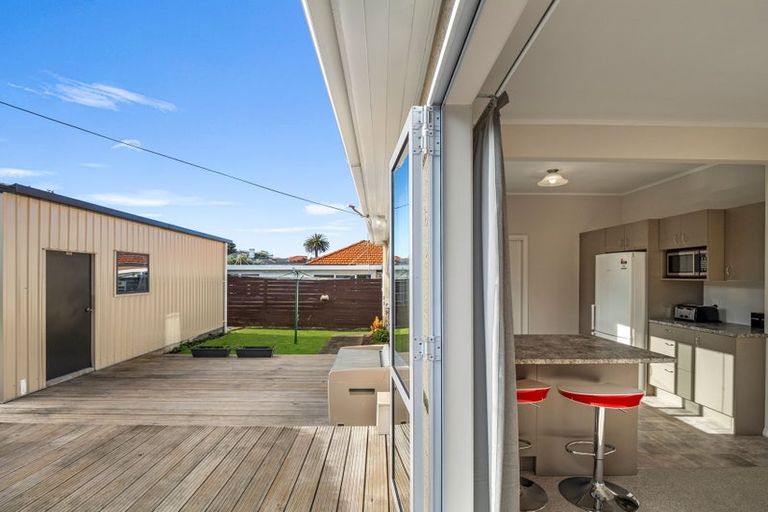 Photo of property in 66 Great North Road, Saint Johns Hill, Whanganui, 4500