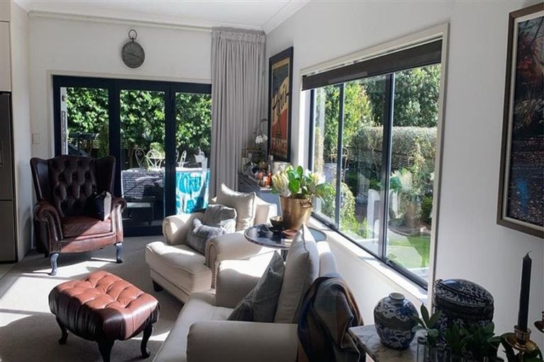 Photo of property in 219 Castlewold Drive, Bethlehem, Tauranga, 3110