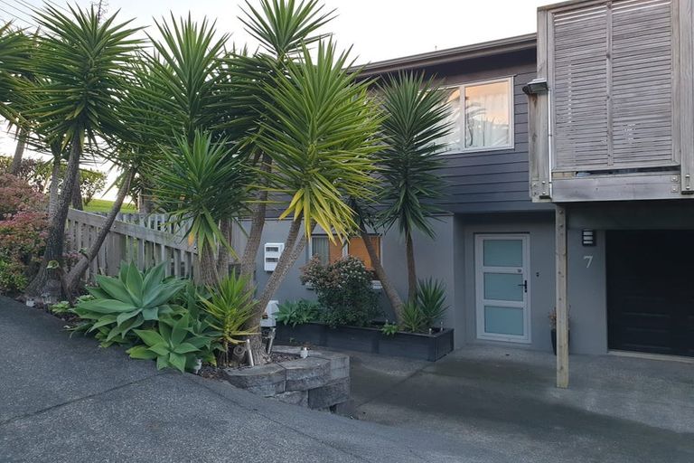 Photo of property in 7 Glenvar Road, Torbay, Auckland, 0630