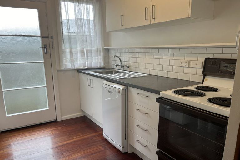 Photo of property in 3/6 Kinloch Street, St Albans, Christchurch, 8014