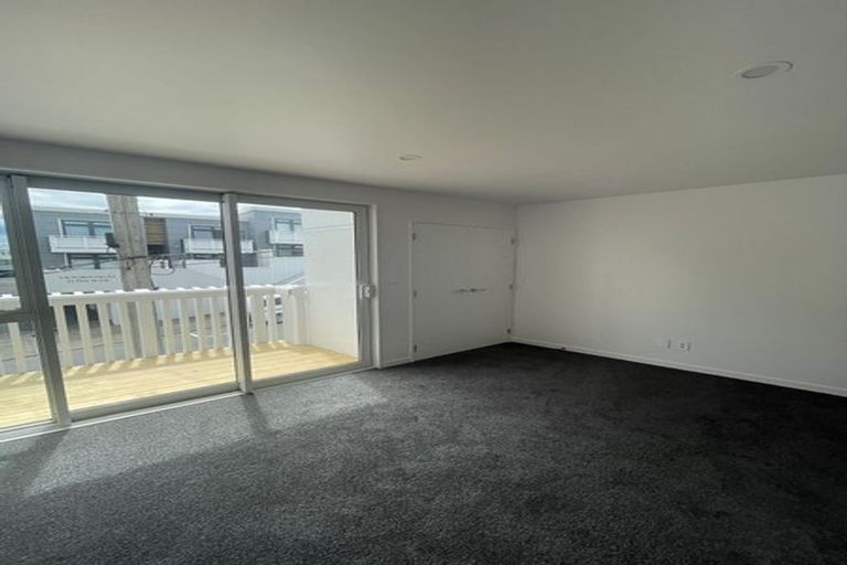 Photo of property in 30u5 Pirie Street, Mount Victoria, Wellington, 6011