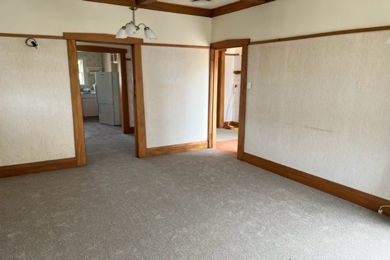 Photo of property in 297 The Parade, Island Bay, Wellington, 6023