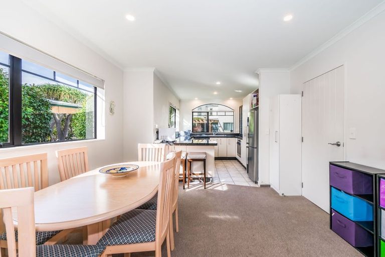 Photo of property in 3 Cabernet Close, Paraparaumu, 5032