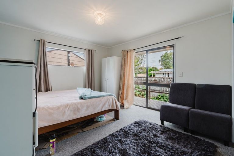 Photo of property in 15 Aintree Street, Nawton, Hamilton, 3200