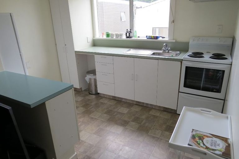 Photo of property in 21 Hanson Street, Mount Cook, Wellington, 6021