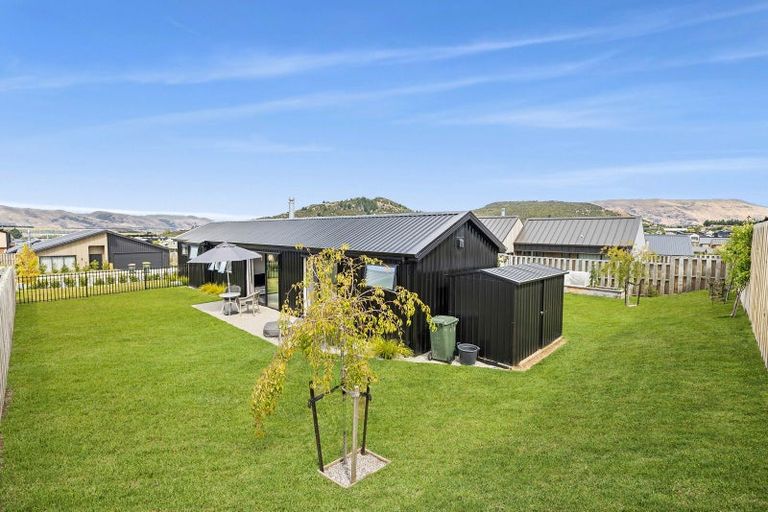 Photo of property in Northlake, 9 Linnburn Road, Wanaka, 9305