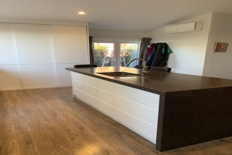 Photo of property in 68 Beauchamp Street, Karori, Wellington, 6012