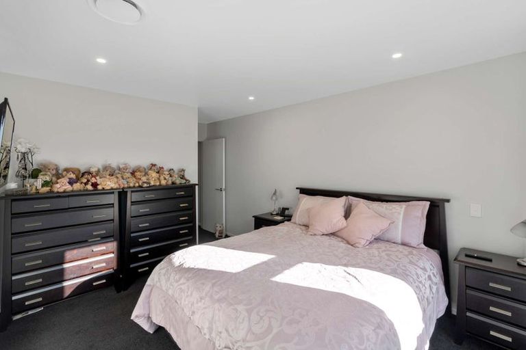 Photo of property in 21 Goldie Drive, Rangiora, 7400