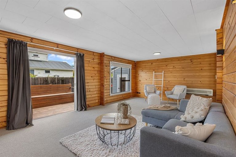 Photo of property in 293 Burwood Road, Burwood, Christchurch, 8083