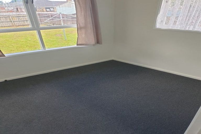 Photo of property in 44 Landon Avenue, Mangere East, Auckland, 2024