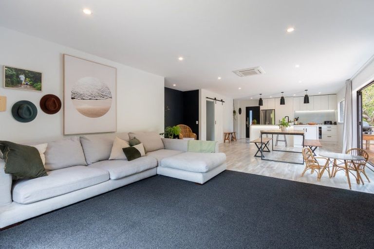 Photo of property in 47 Hollis Road, Paraparaumu Beach, Paraparaumu, 5032