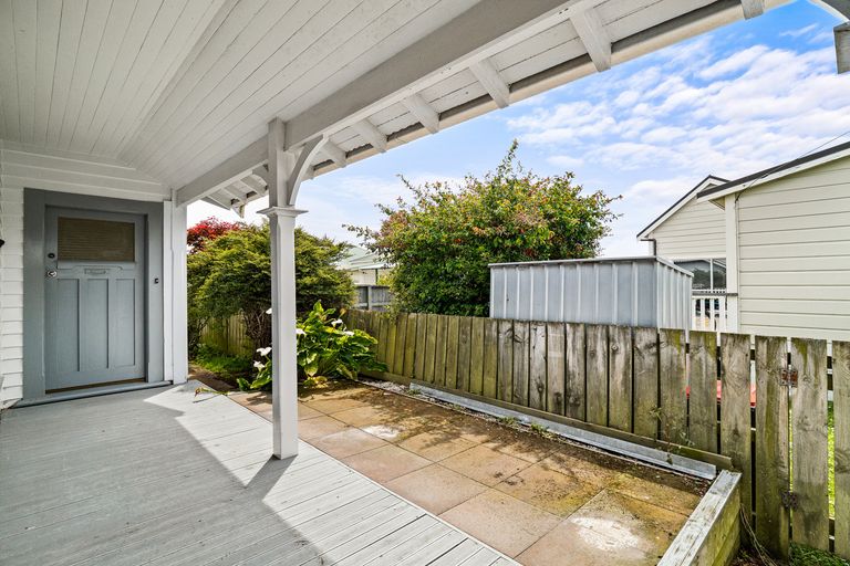 Photo of property in 24 Calder Street, Saint Kilda, Dunedin, 9012