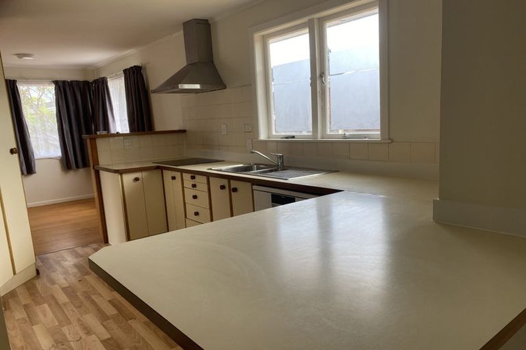 Photo of property in 39a Harrington Road, Henderson, Auckland, 0610