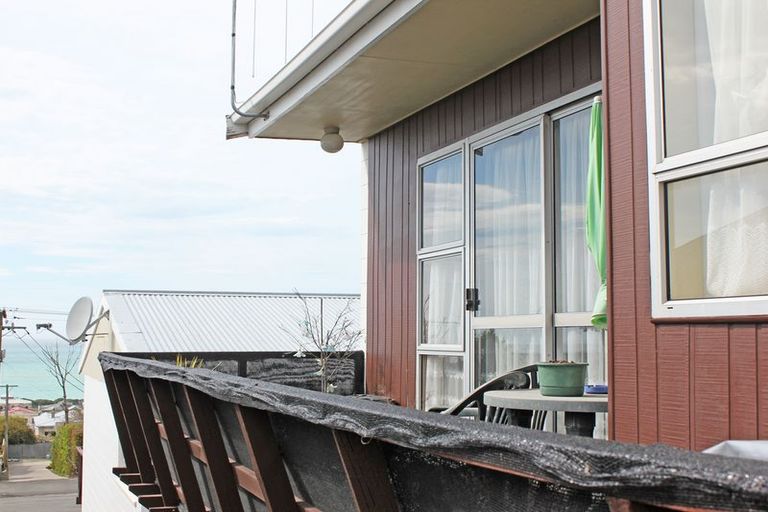 Photo of property in 24 Ure Street, South Hill, Oamaru, 9400