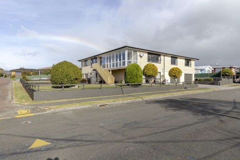 Photo of property in 39 Stafford Street, Waitara, 4320