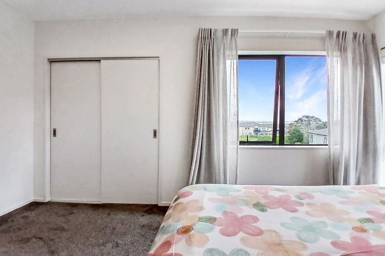 Photo of property in 50 Cloonlyon Drive, Flat Bush, Auckland, 2019